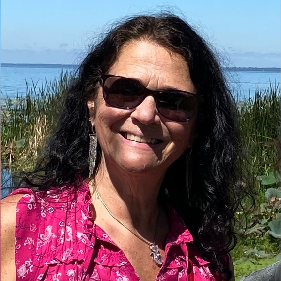 Meet the Posher Other - Meet your Posher, Margaret